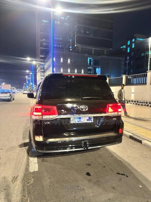Toyota Land Cruiser 2014 Matt Black