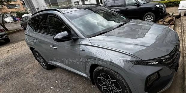 Hyundai Tucson Hybrid 2022 Gray