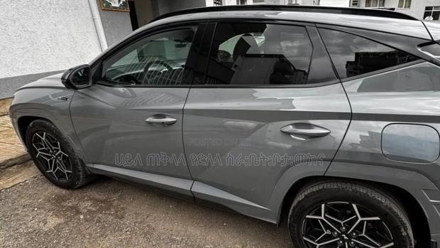 Hyundai Tucson Hybrid 2022 Gray
