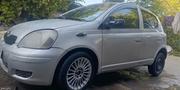 Toyota Vitz 2004 Silver for sale