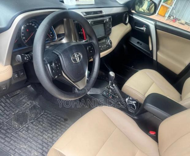Toyota RAV4 2015 Matt Black
