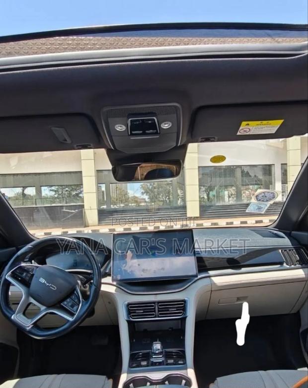BYD Song Plus 2024 Gray