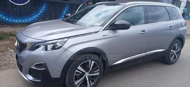 Peugeot 5008 2020 White