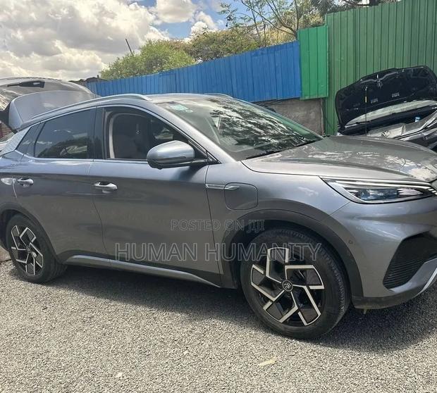 BYD Yuan Up 2025 Gray