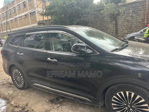 Hyundai Santa Fe 2017