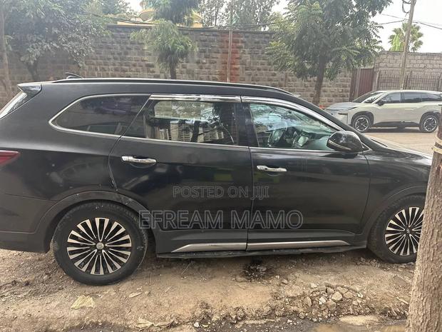 Hyundai Santa Fe 2017