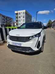 Peugeot 5008 2022 White for sale