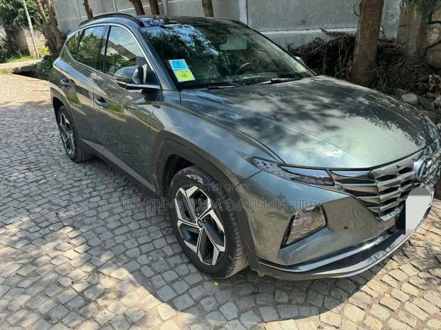Hyundai Tucson 2021 Maroon