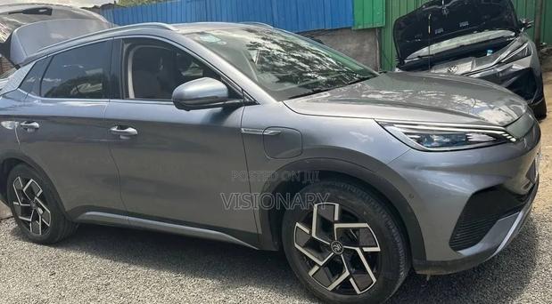 BYD Yuan Plus 2023 Silver