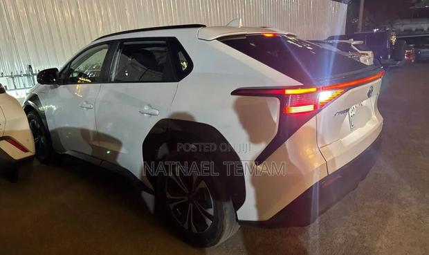 Toyota bZ4X 2023 White