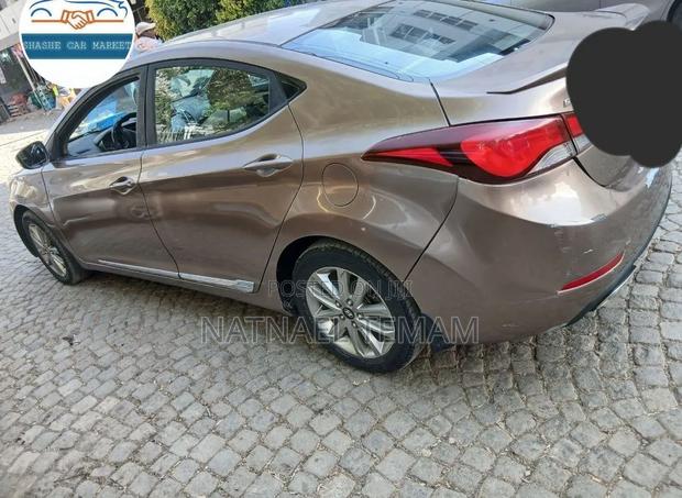 Hyundai Elantra 2015 Brown