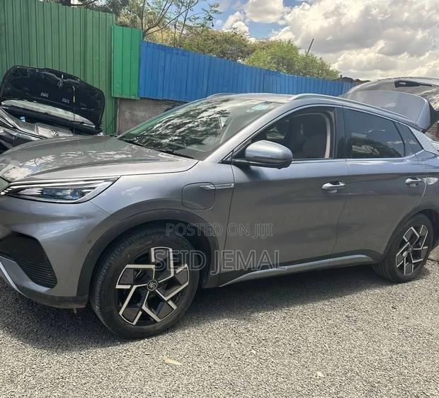 BYD Yuan Up 2024 Gray