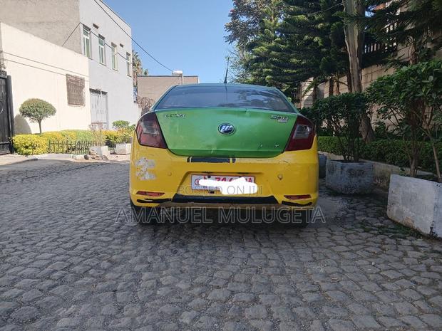 Lifan 530 2016 Yellow