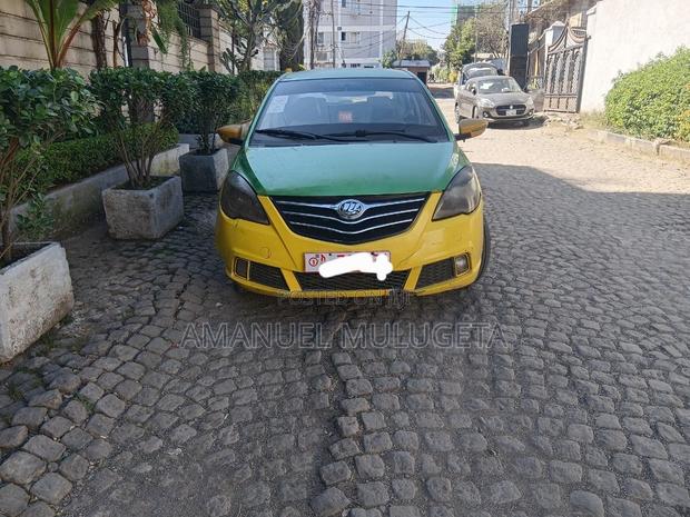 Lifan 530 2016 Yellow