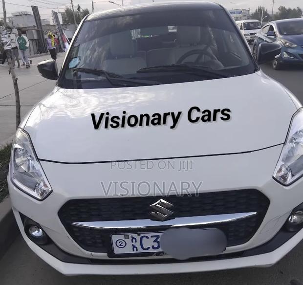 Suzuki Swift 2022 White