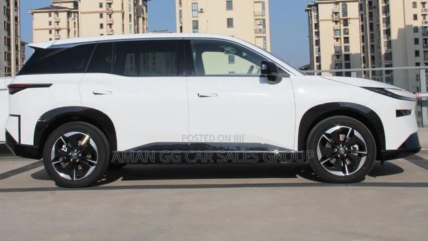 Toyota bZ4X 2023 White