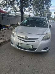 Toyota Yaris Base Sedan 4dr 2010 Silver for sale