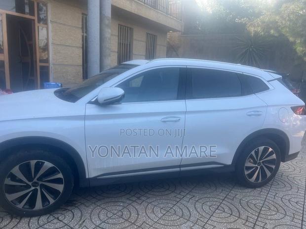 BYD Song Plus 2024 White