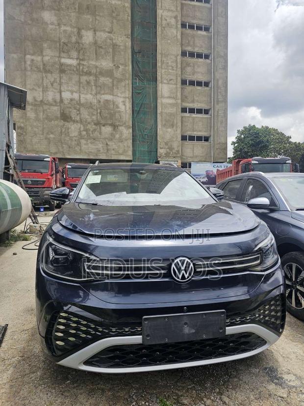 New Volkswagen ID.6 2023 Blue
