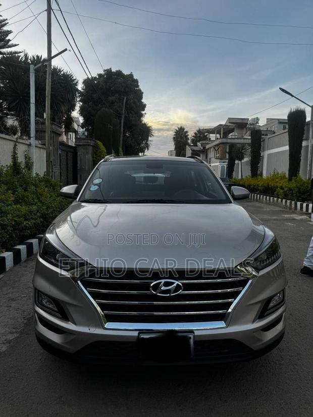 Hyundai Tucson 2020 Silver