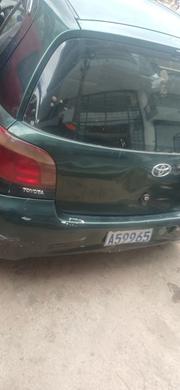 Toyota Vitz 2002 Green for sale