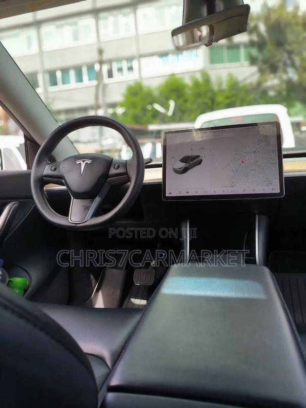 Tesla Model Y 75D kWh Long Range AWD 2023 White