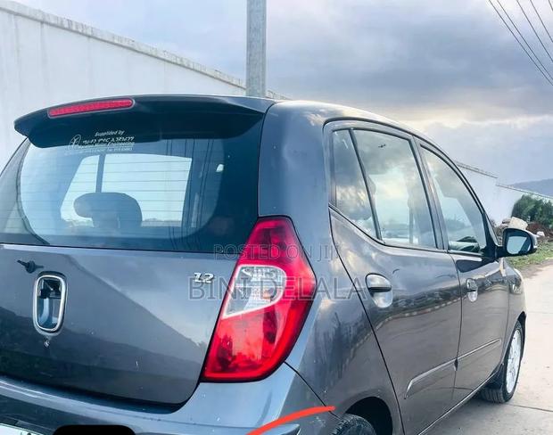 Hyundai I10 2015 Blue