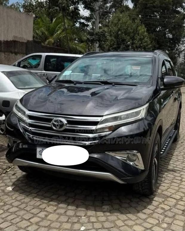 Toyota Rush 2019 Matt Black