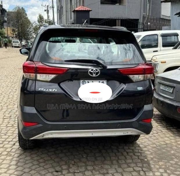 Toyota Rush 2019 Matt Black