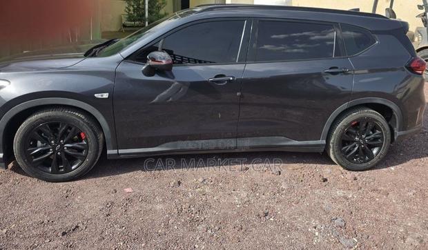 Chevrolet Orlando 2022 Black