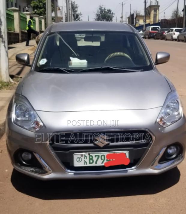 Suzuki Dzire 2022 Silver