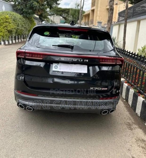 Jetour X70 Plus 2022 Black