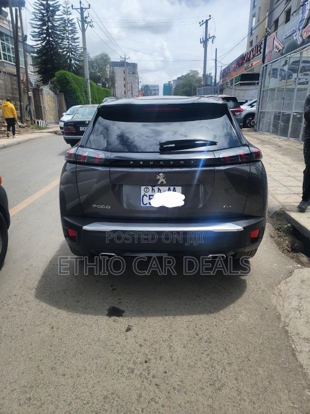 Peugeot 2008 2022 Gray