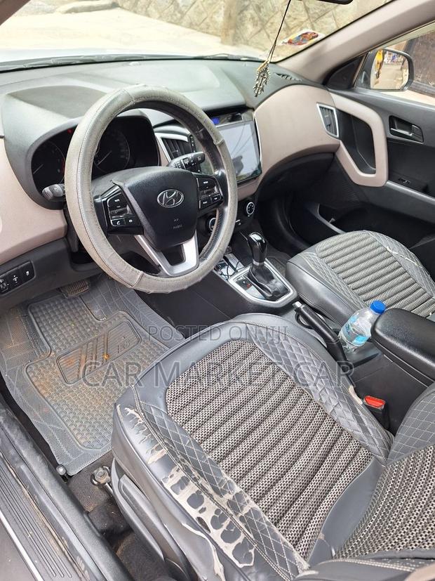 Hyundai Creta 2019 Silver