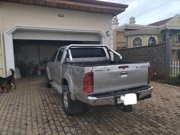 Toyota Hilux 3.0 D-4D Double Cab 4x4 Raider 2007 Silver