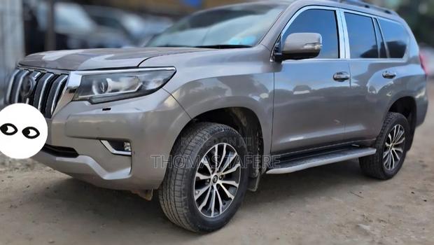 Toyota Land Cruiser 2021 Brown