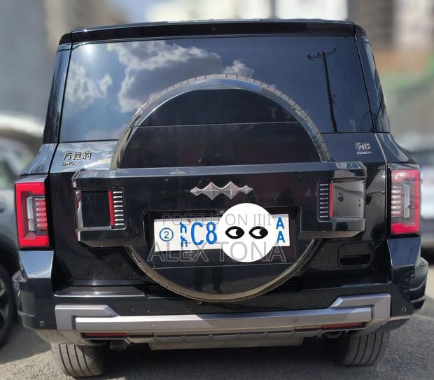 BYD Leopard 8 2.0 Hybrid AWD 2025 Black