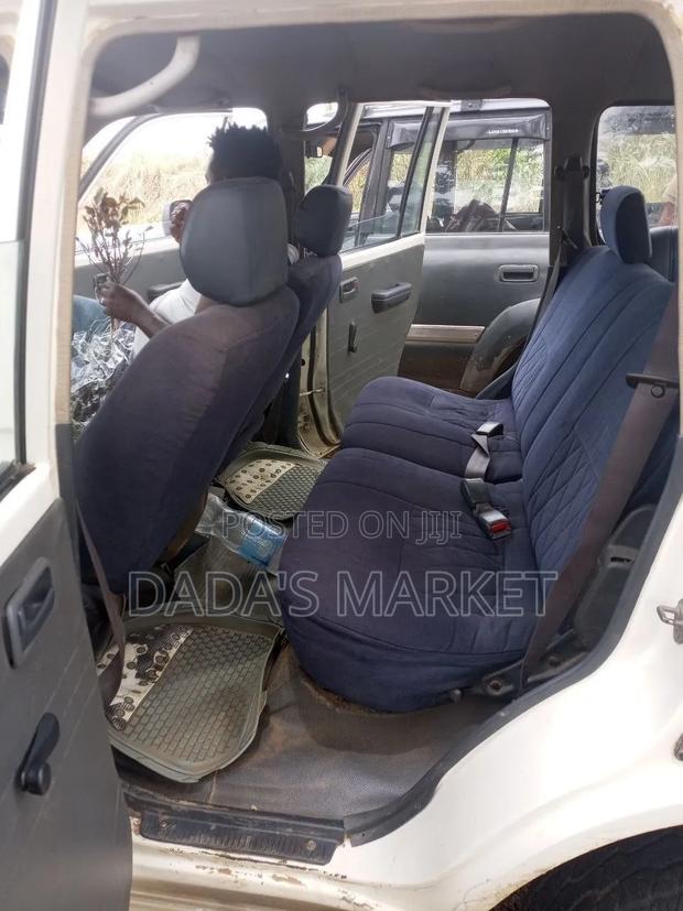 Toyota Land Cruiser 1993 White