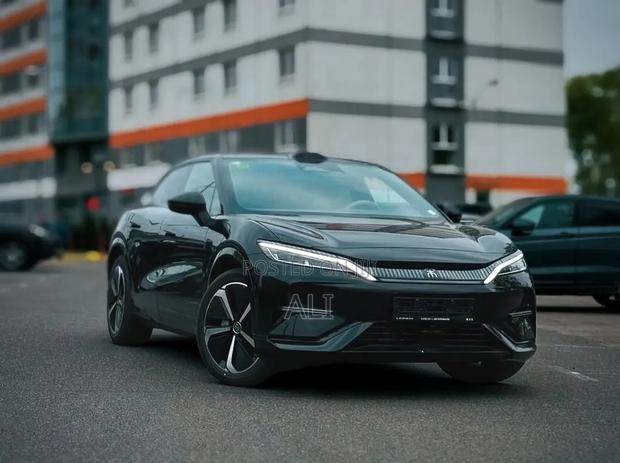 New BYD Song L DM-i 2025 Black