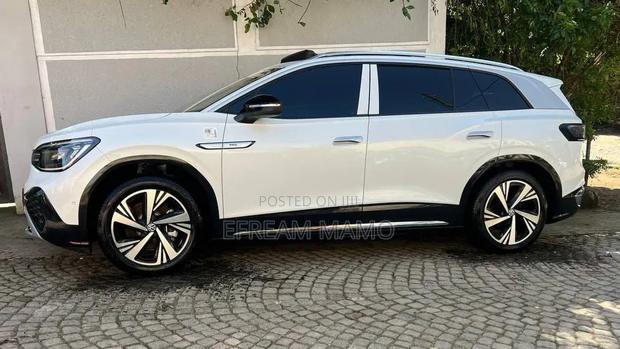 Volkswagen ID.6 2023 White