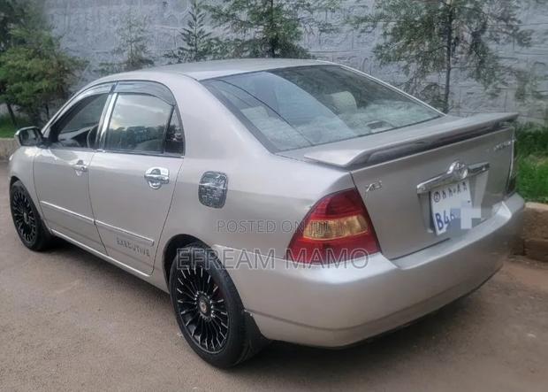 Toyota Corolla 2003 Silver