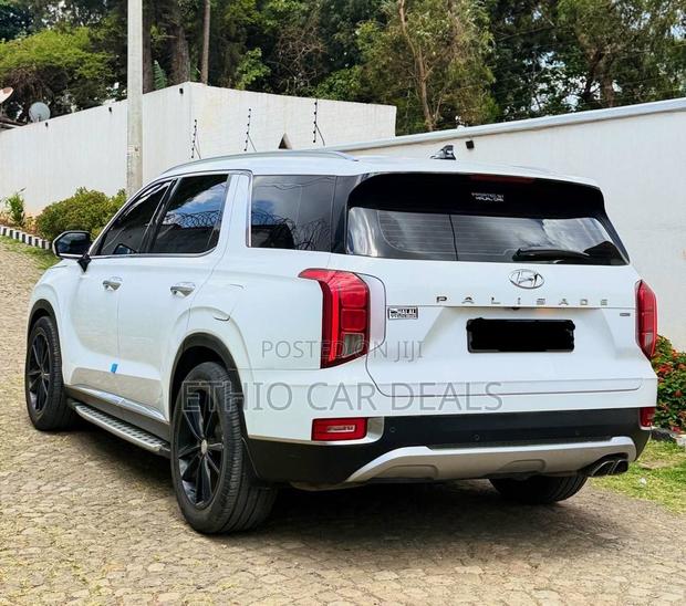 Hyundai Palisade 2021 White