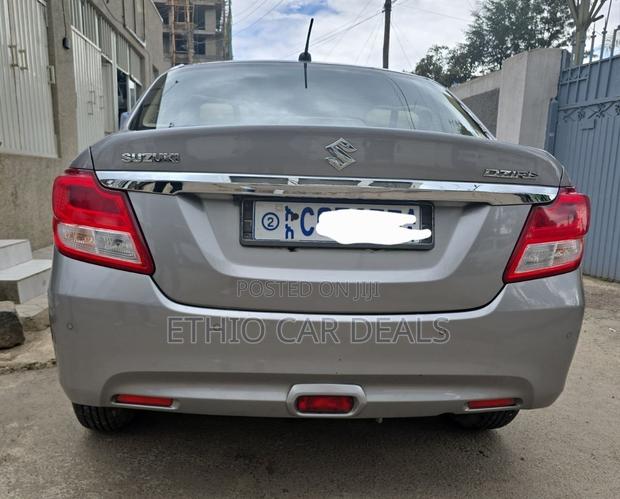 Suzuki Dzire 2022 Gray