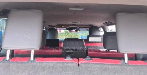 Toyota Land Cruiser 2023 Black