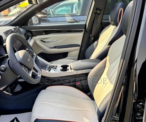 BYD Song Plus 2024 Black