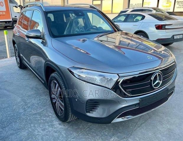 New Mercedes-Benz EQB 2024 Gray