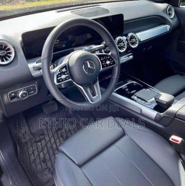 New Mercedes-Benz EQB 2024 Gray