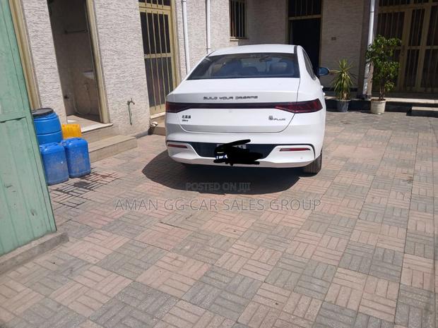 BYD Qin Plus DM-i 2024 White