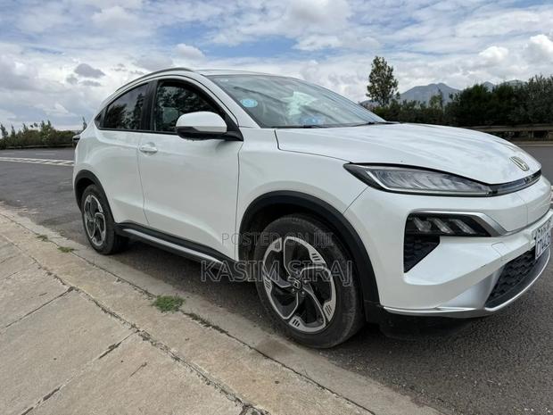 Honda CR-V EX 2WD 2024 White