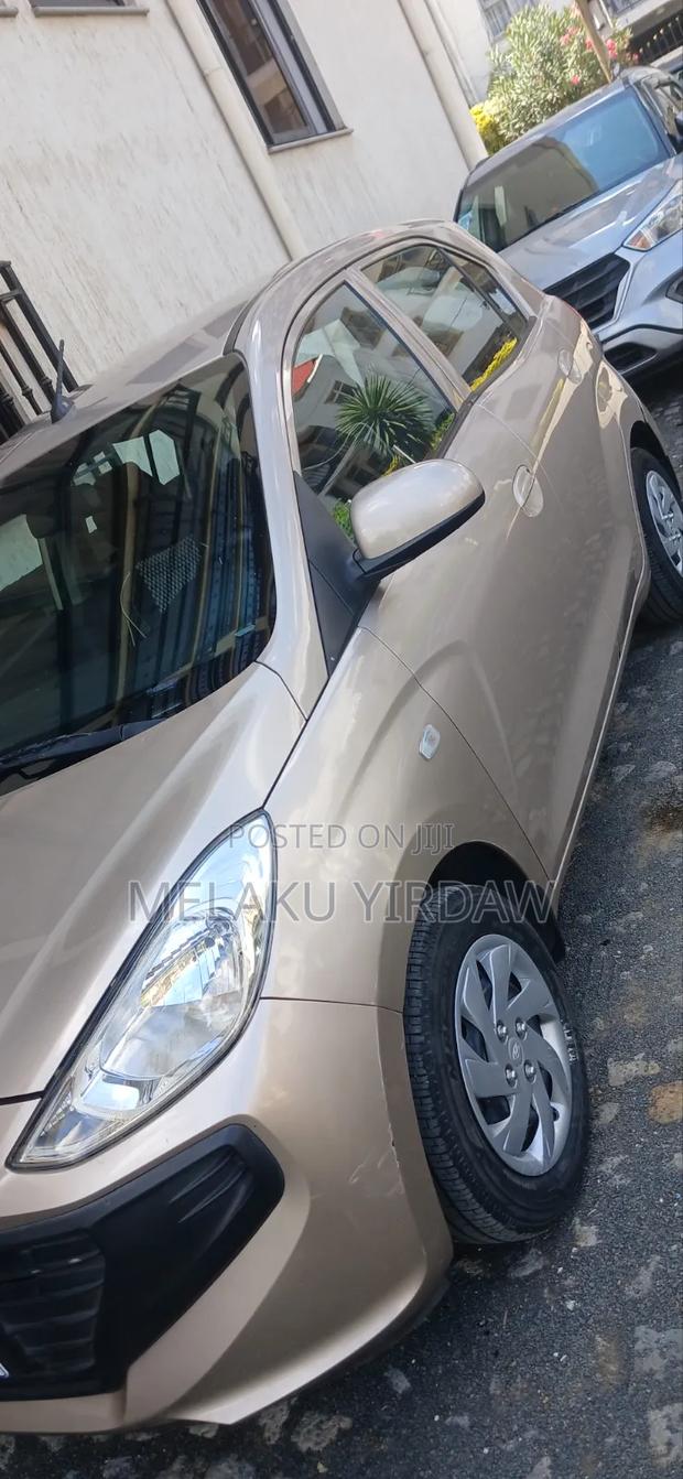 Hyundai Bayon 2021 Gold
